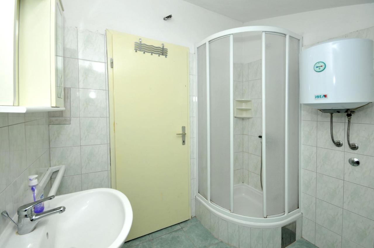 Apartments With A Parking Space Okrug Donji, Ciovo - 13732 Округ-Доньи Экстерьер фото